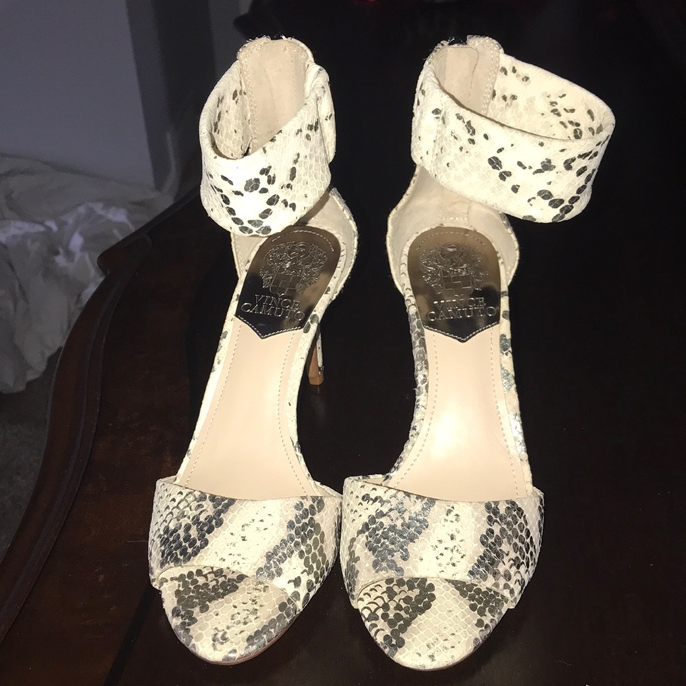 Vince Camuto Heels